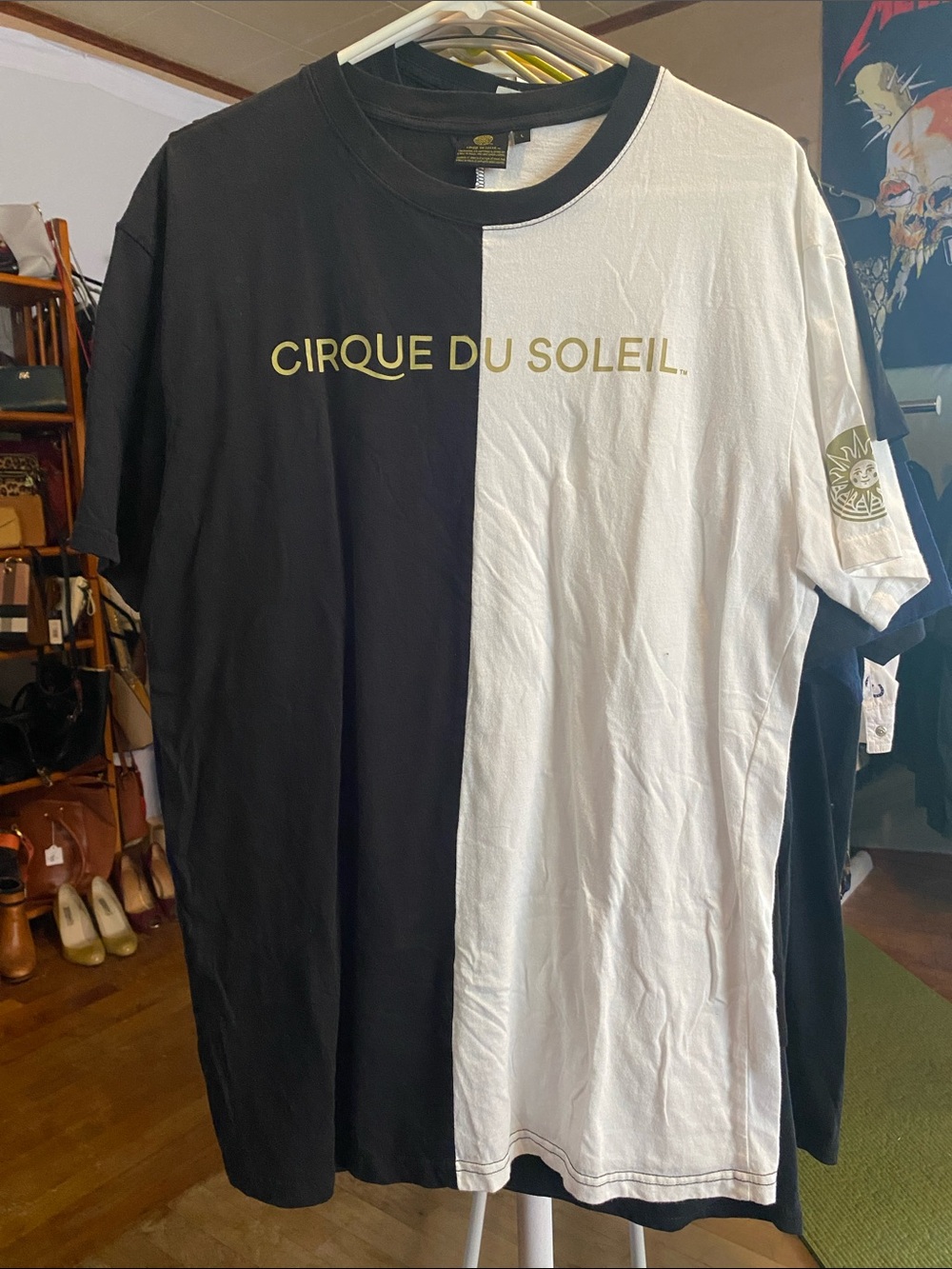 Cirque du Soleil Men's Black & White Split Logo T-Shirt